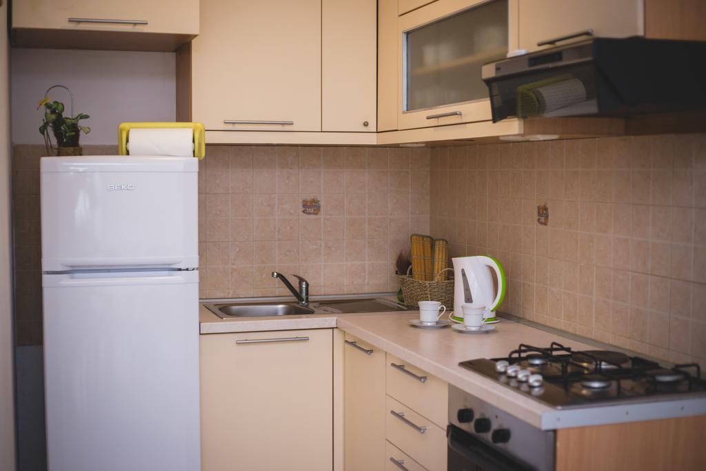 Apartment Karla&Nella Стобрек Экстерьер фото